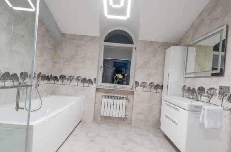 Moderniser le sol de la salle de bain SDE68 Habitat Moderniser le sol de la salle de bain SDE68 Habitat